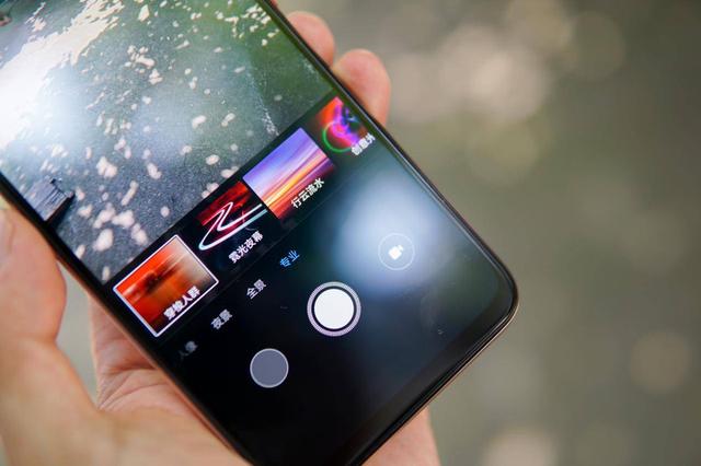 全方位对标荣耀，最便宜的5G手机已经出现，Redmi 10X强势来袭