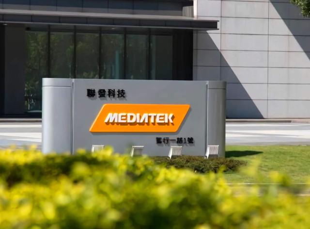 中国芯传来3大好消息，华为不再是孤军奋战！网友：终于等到了