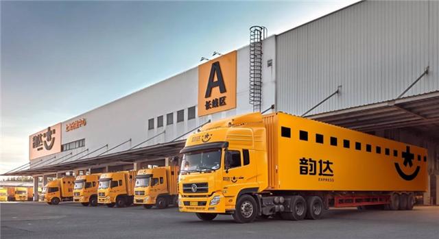 又一“快递黑马”崛起，一年揽收100亿件快递，低调反超顺丰