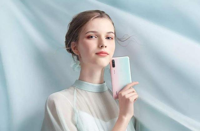 又一国产手机倒下！曾为女性第一品牌，小米收购后却被“雪藏”