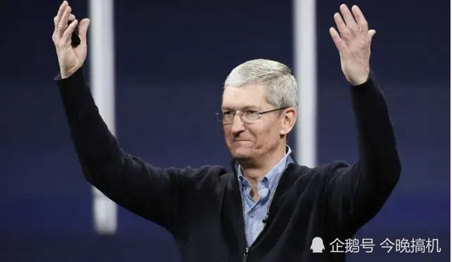 不买华为就被喷！任正非机场安检掏出苹果平板，这能说明什么？