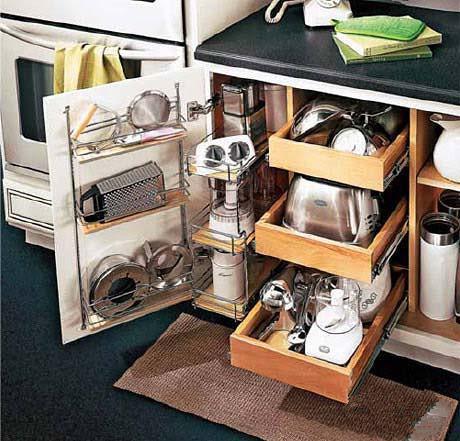 厨房的收纳功能，看看牛人都是怎么弄的，现在分享给大家