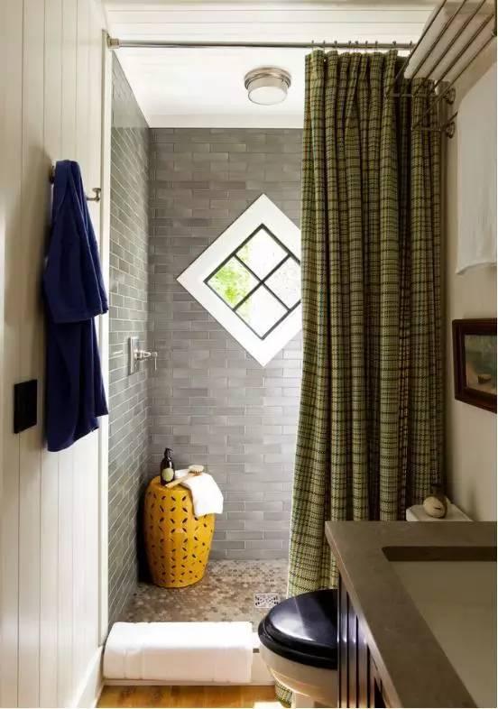 洗这么多年澡,你觉得卫生间要装淋浴房吗?老师傅一针见血真相了