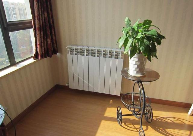 地暖好还是暖气好？两套房子住下来，终于知道怎么选了