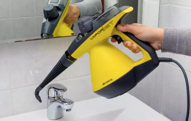 10 年顽固污渍，一喷就干净？