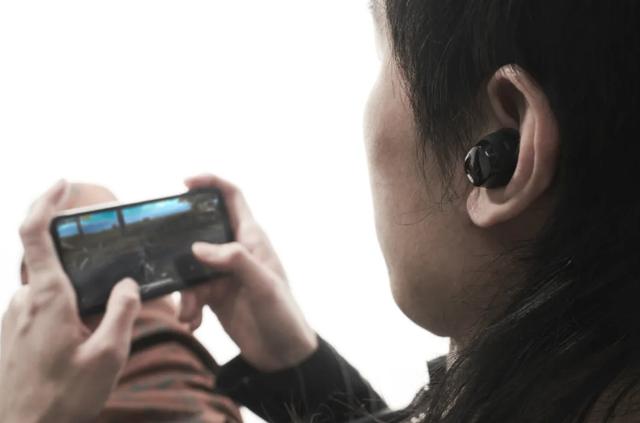 挑战 AirPods！升级版 HiFi 音质的它，百元级就有颅内高潮