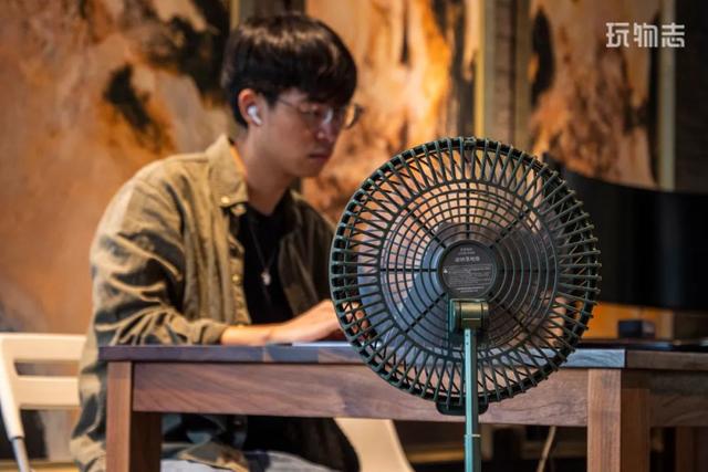 再见格力！300 元不到，它比空调还舒服