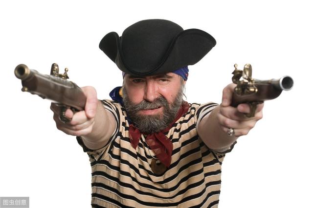 美国30年前用同样的手段制裁日本东芝，看看日本妥协后的代价