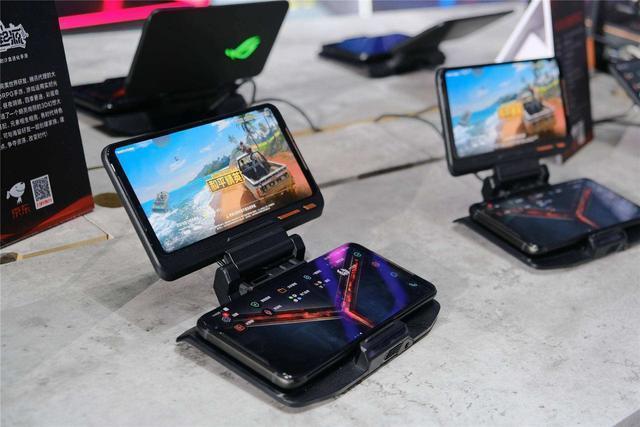 ROG游戏手机3曝光：跑分64W，首发骁龙865 Plus？