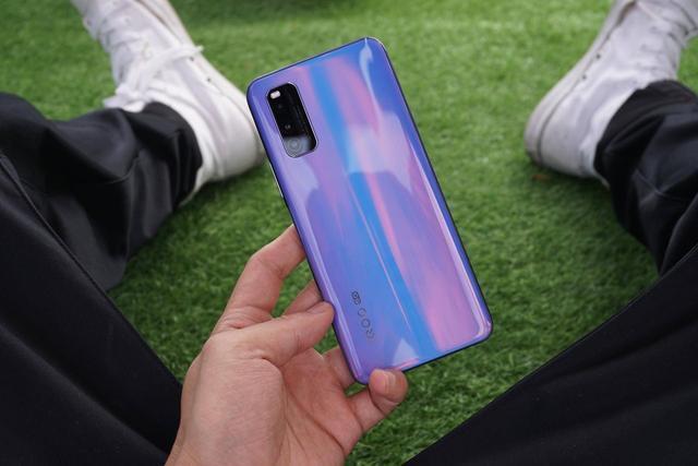 强悍性能＋超长续航：让iQOO Z1X告诉你何为“性价比”