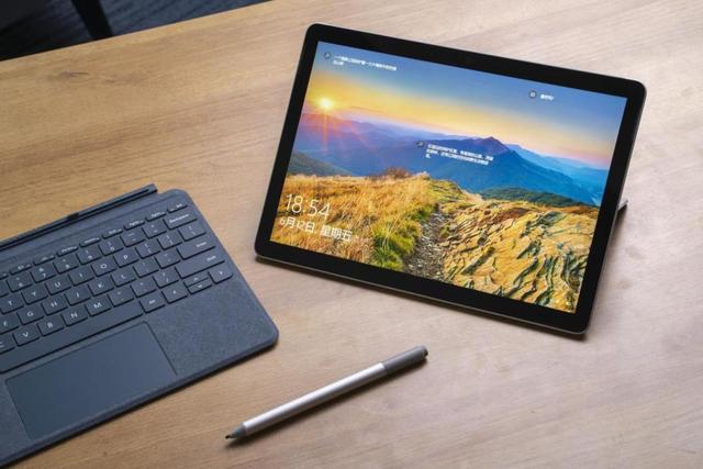 强调性能配置的今天，Surface Go 2创出一条属于自己的路