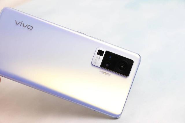 用一款养成探索游戏：探底vivo X50 Pro在游戏中的表现