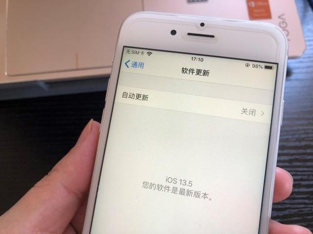 剧情反转！苹果iOS13安装率公布后，有iPhone6s用户开始动摇了