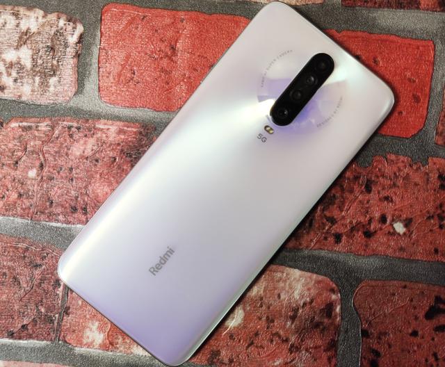 雷军爆发了，5G全网通+120Hz高刷仅1399，买到就是赚