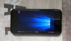 苹果iPhone X成功运行Win10：光启动用了20多分钟