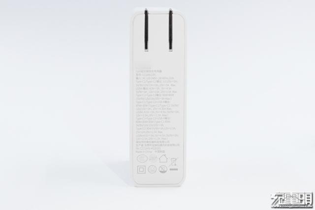 氮化镓快充市场爆发：24家大型代工厂纷纷量产出货