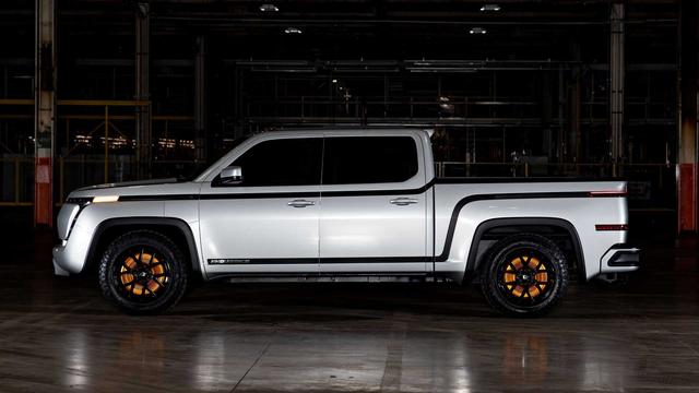 又一全新的新能源车势力：洛兹敦展示耐力电动皮卡车