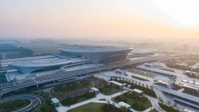 鲁南高铁日照至曲阜段，7大站房最新实景美图来了