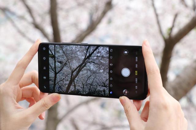 别说不会拍照，vivo手机这几个拍照功能，学会了怎么拍都好看