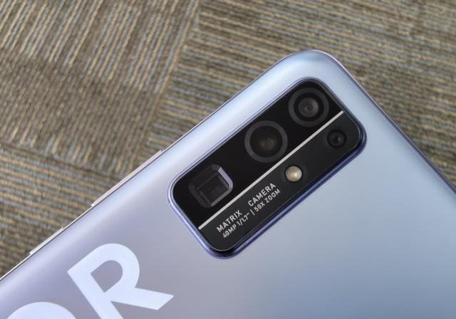 赵明爆发了，50倍变焦+40W仅2689，买到就是赚