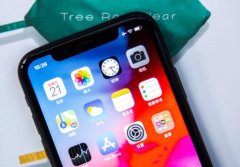 从6499降到3999，从高端市场跌到中端市场，网友：终于等到了