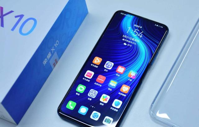 荣耀X10Max新特性正式被确认，数亿花粉猝不及防，幸福来得太突然