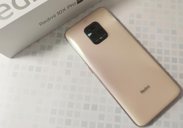 5G时代的真香旗舰！Redmi 10X Pro上手评测：买到就是赚