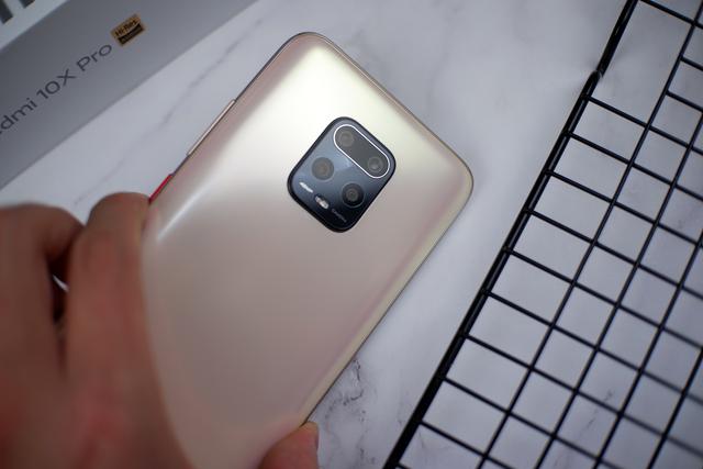 卢伟冰带来好消息，数亿米粉始料未及，网友大呼真难得