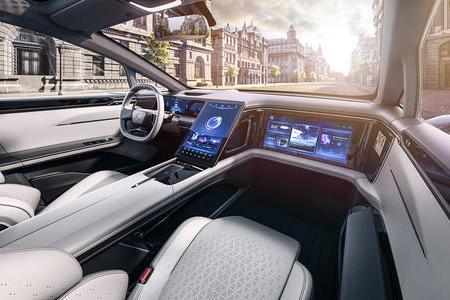 AI时代，字节跳动让抖音“上车”，这款车高合让微软“上头”