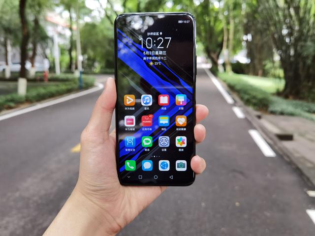 用了一周荣耀Play4Pro，这些心里话不吐不快，优点和争议点都说说