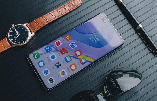 华为nova7 Pro评测：潮流年轻人的专属5G自拍视频旗舰机