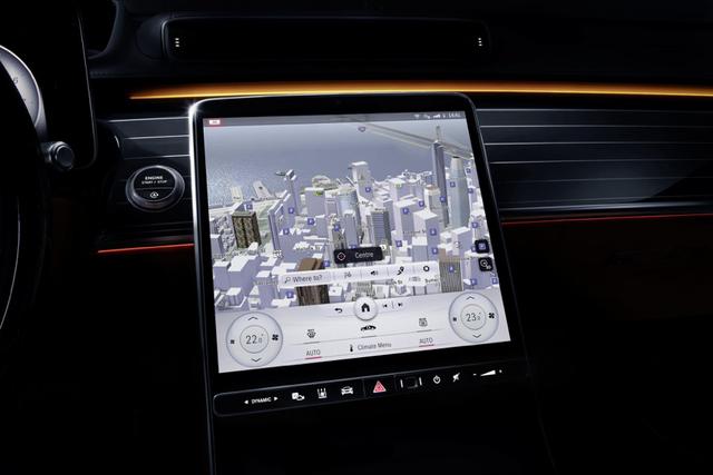 为什么连奔驰S都开始学特斯拉了？