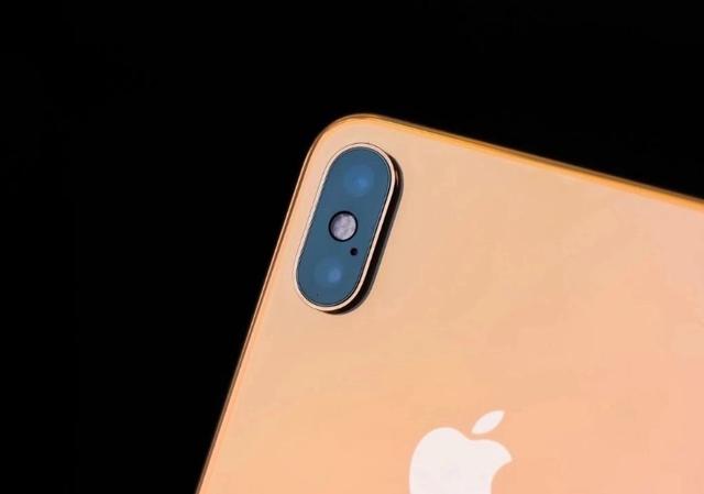 苹果跳水王，从12799降至7699，512GB+双卡双待