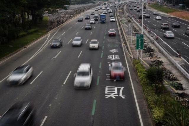 副驾驶没坐人也扣6分？交警回答明明白白，不罚你罚谁？