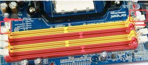 教你如何更换电脑内存条，想要加装内存的朋友收藏起来了