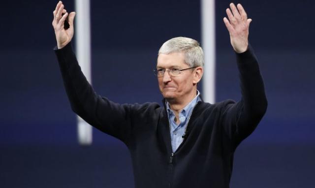 从9599跌至4199，iPhone在中国依旧受宠，库克：没有5G又怎样？