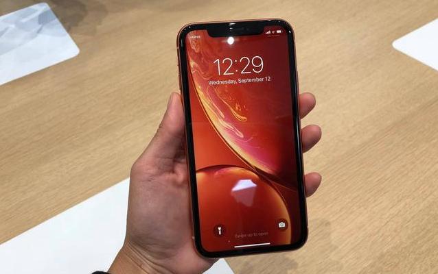 2020年哪一款iPhone最值得购买？5年果粉回答很犀利，也很中听