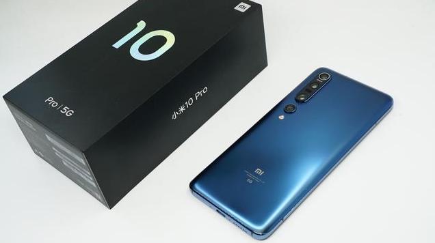 买小米10 Pro好还是iPhone11？实体店老板给出了最好建议，很受用