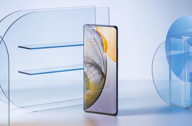 别急着买新机，8月还有5部重磅旗舰，120W+超频865，你看中哪一部