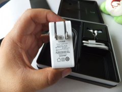 华为和OPPO快充技术对比 双电芯双电荷泵效率更高