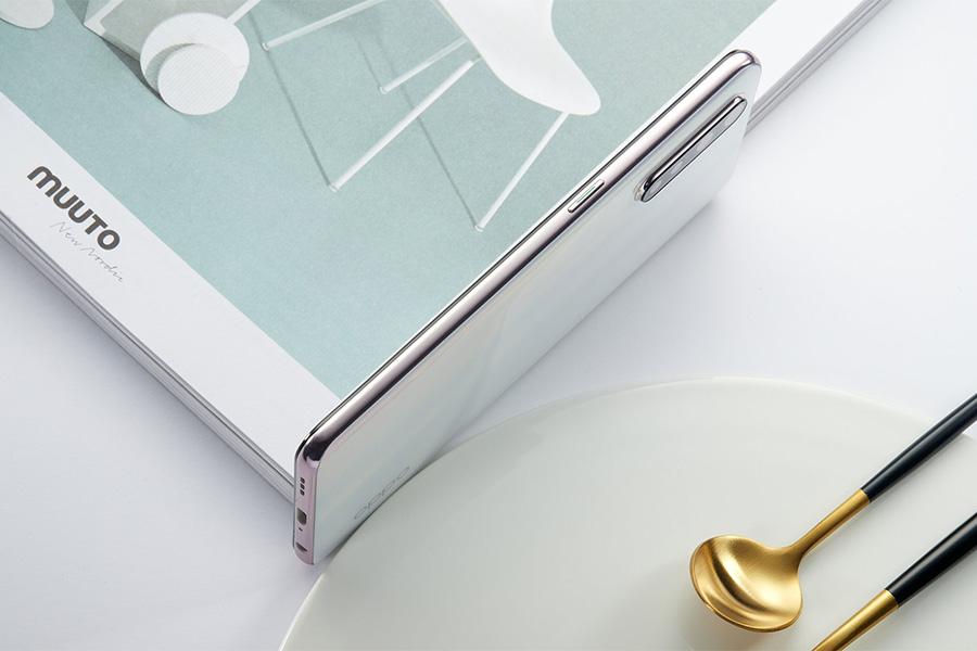 MTK如日中天，最早的天玑1000L手机如今啥状况？价格依然有点贵