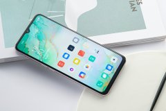 MTK如日中天，最早的天玑1000L手机如今啥状况？价格依然有点贵