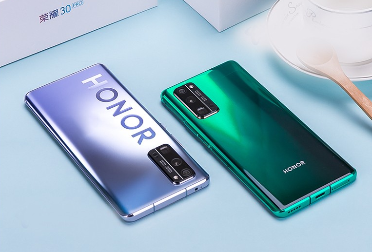 买到后满意的可能性极高，4000元档热门手机盘点