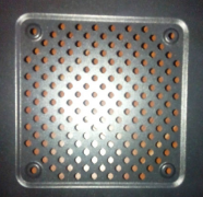 电脑机箱风扇的组装方法