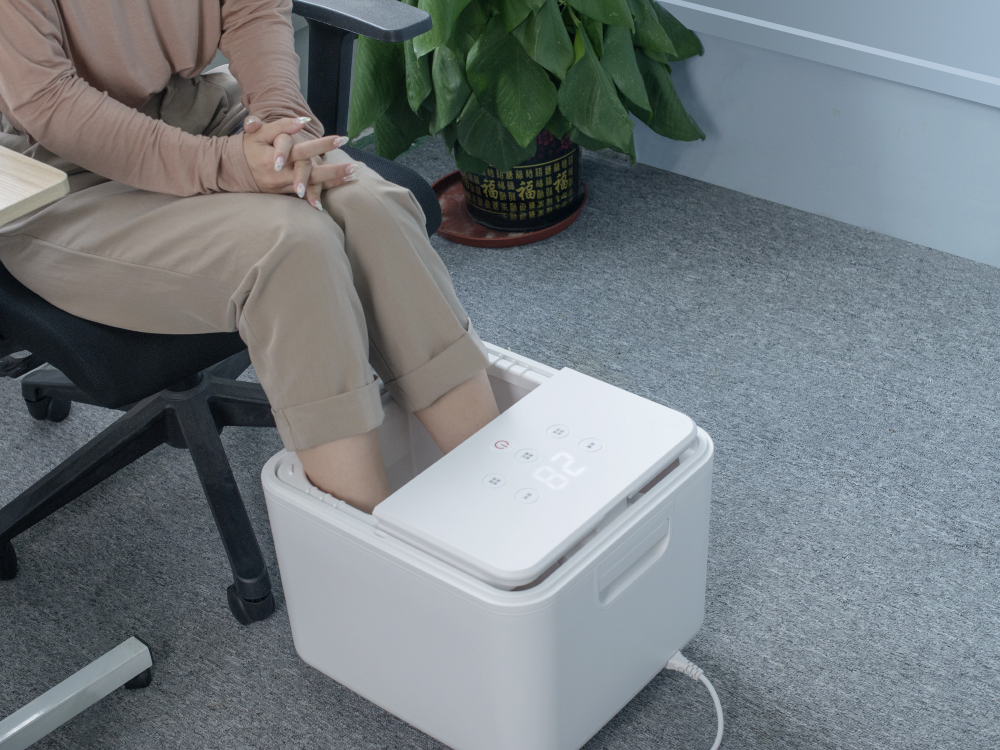 秋冬来临，小米有品上线HITH智能足浴器X2，居家保暖必备