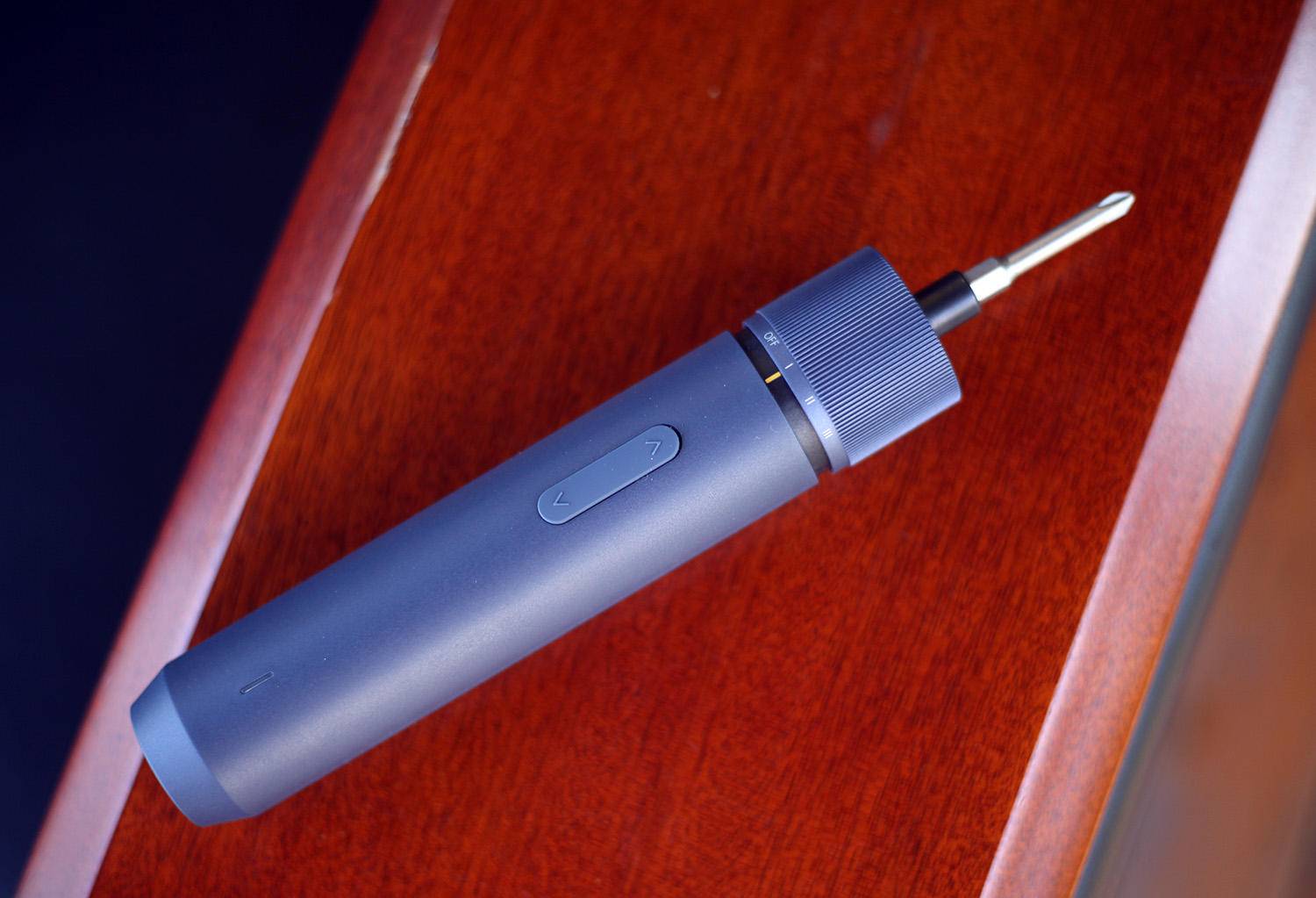 轻松省力,居家必备,小猴直柄电动螺丝刀测评