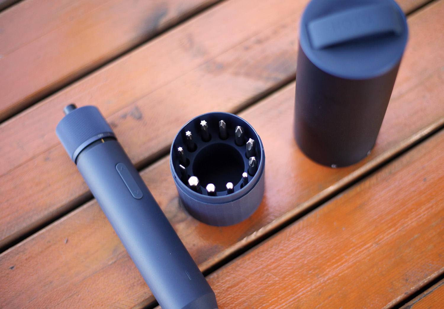 轻松省力,居家必备,小猴直柄电动螺丝刀测评