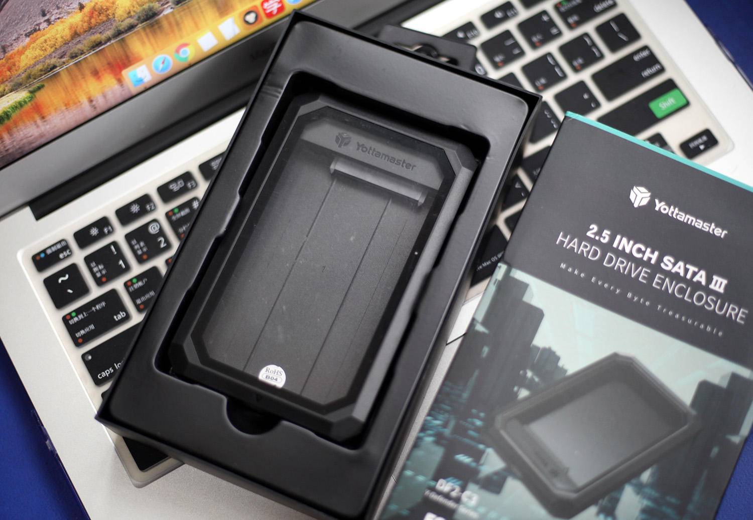 别让好看的硬盘藏起来，Yottamaster透明硬盘盒图赏