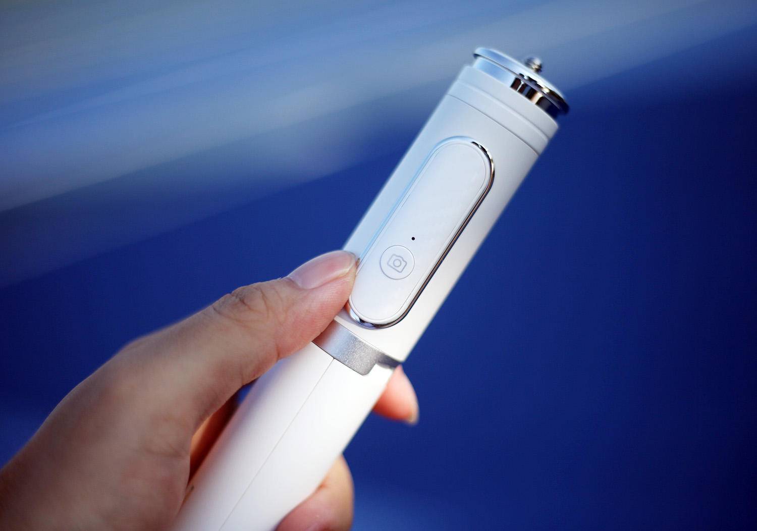 自拍杆+稳定器+三脚架,出游必备神器就是它了