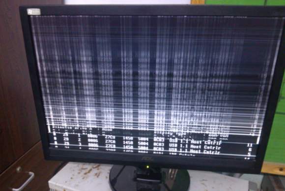 显示器常见故障大盘点！平时使用不规范，出现黑屏两行泪